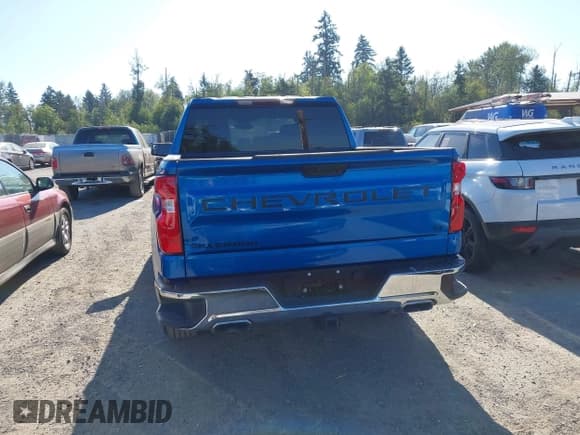 ✅ 2023 Chevrolet Silverado 1500 LT • VIN: 1GCUDDED6PZ103468 • Lot: 42842892. Listed on IAAI with 33,792 mi. Free auction sales archive from the USA and detailed vehicle history report at DreamBid. Image 16.