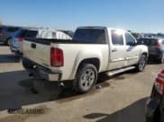 ✅ 2010 GMC Sierra 1500 SLT • VIN: 3GTRCWE08AG287062 • Lot: 45991885. Wystawiony na Copart z przebiegiem 310 055 mil. Bezpłatny archiwum sprzedaży aukcyjnych z USA i szczegółowy raport historii pojazdu na DreamBid. Zdjęcie 3.