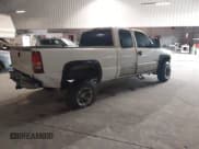 ✅ 2000 GMC Sierra 2500 SLE • VIN: 1GTGK29U6YE316009 • Lot: 43764619. Listed on IAAI with 400,725 mi. Free auction sales archive from the USA and detailed vehicle history report at DreamBid. Image 4.