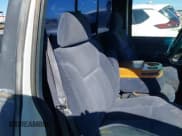 ✅ 1995 Chevrolet Silverado 1500 • VIN: 1GCEC14K3SE256699 • Lot: 43551786. Wystawiony na IAAI z przebiegiem 295 607 mil. Bezpłatny archiwum sprzedaży aukcyjnych z USA i szczegółowy raport historii pojazdu na DreamBid. Zdjęcie 8.