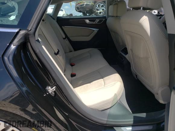 ✅ 2020 Audi A7 Premium Plus • VIN: WAUR2AF21LN017670 • Лот: 58186182. Опубликован ранее на Copart с пробегом 25 609 миль. Бесплатный доступ к архиву аукционных продаж из США и подробный отчёт об истории автомобиля на DreamBid. Изображение 6.