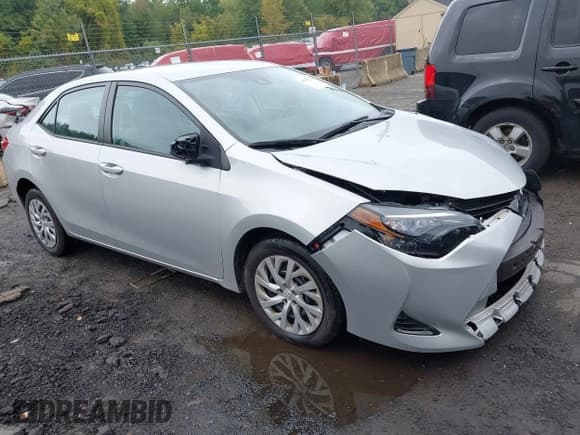 ✅ 2017 Toyota Corolla LE • VIN: 2T1BURHE2HC838386 • Лот: 43302115. Опубликован ранее на IAAI с пробегом 41 214 миль. Бесплатный доступ к архиву аукционных продаж из США и подробный отчёт об истории автомобиля на DreamBid. Изображение 1.