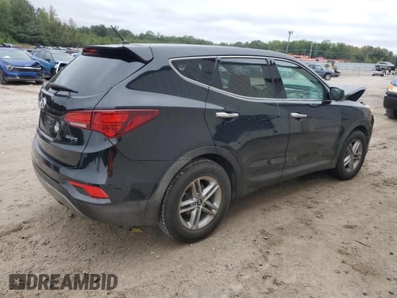 ✅ 2018 Hyundai Santa Fe 2.4L • VIN: 5XYZT3LB4JG569961 • Lot: 84625555. Listed on Copart with 131,480 mi. Free auction sales archive from the USA and detailed vehicle history report at DreamBid. Image 3.