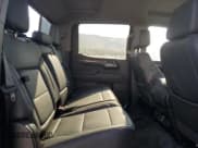 ✅ 2025 Chevrolet Silverado 1500 • VIN: 3GCUKDE86SG208013 • Лот: 59910005. Опубликован ранее на Copart с пробегом 7 423 миль. Бесплатный доступ к архиву аукционных продаж из США и подробный отчёт об истории автомобиля на DreamBid. Изображение 10.