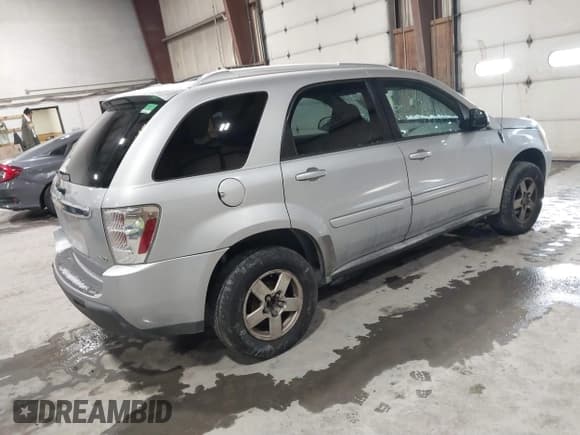 ✅ 2005 Chevrolet Equinox LT • VIN: 2CNDL73F756005305 • Лот: 41539508. Опубликован ранее на IAAI с пробегом 138 024 миль. Бесплатный доступ к архиву аукционных продаж из США и подробный отчёт об истории автомобиля на DreamBid. Изображение 4.