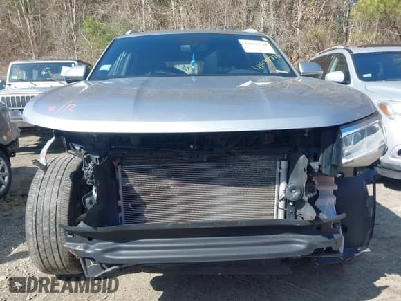 ✅ 2020 Volkswagen Atlas SE • VIN: 1V26E2CAXLC229119 • Лот: 41932770. Опубликован ранее на IAAI с пробегом 124 871 миль. Бесплатный доступ к архиву аукционных продаж из США и подробный отчёт об истории автомобиля на DreamBid. Изображение 13.