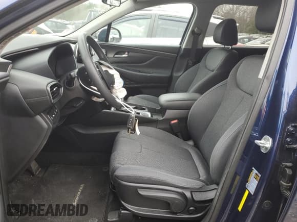 ✅ 2020 Hyundai Santa Fe SE • VIN: 5NMS2CAD2LH242573 • Lot: 48274524. Wystawiony na Copart z przebiegiem 28 467 mil. Bezpłatny archiwum sprzedaży aukcyjnych z USA i szczegółowy raport historii pojazdu na DreamBid. Zdjęcie 7.