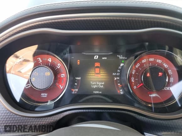 ✅ 2020 Dodge Challenger SRT Hellcat Widebody • VIN: 2C3CDZC9XLH132610 • Lot: 48804755. Wystawiony na Copart z przebiegiem 19 298 mil. Bezpłatny archiwum sprzedaży aukcyjnych z USA i szczegółowy raport historii pojazdu na DreamBid. Zdjęcie 9.