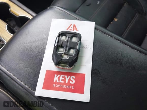 ✅ 2019 GMC Acadia Denali • VIN: 1GKKNXLS5KZ184662 • Lot: 43425221. Wystawiony na IAAI z przebiegiem 183 229 mil. Bezpłatny archiwum sprzedaży aukcyjnych z USA i szczegółowy raport historii pojazdu na DreamBid. Zdjęcie 11.