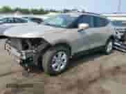 2021 Chevrolet Blazer LT z VIN 3GNKBJR45MS554901, wystawiony jako Copart lot #59458555 z przebiegiem 31 316 mil mil oraz Szkoda całkowita • Salvage title. Historia ofert i sprzedaży dostępna na DreamBid. Obrazek 1.