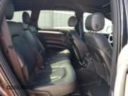 ✅ 2013 Audi Q7 S line Prestige • VIN: WA1DGAFE4DD009136 • Лот: 57869725. Опубликован ранее на Copart с пробегом 253 358 миль. Бесплатный доступ к архиву аукционных продаж из США и подробный отчёт об истории автомобиля на DreamBid. Изображение 11.