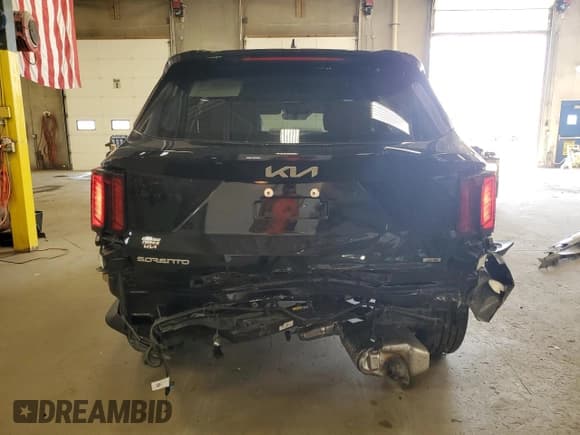 ✅ 2025 Kia Sorento X-Line EX • VIN: 5XYRHDJF2SG353203 • Lot: 71616795. Wystawiony na Copart z przebiegiem 1 078 mil. Bezpłatny archiwum sprzedaży aukcyjnych z USA i szczegółowy raport historii pojazdu na DreamBid. Zdjęcie 6.