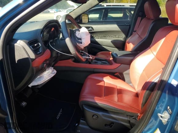 ✅ 2024 Dodge Durango SRT Hellcat Premium • VIN: 1C4SDJH98RC101692 • Лот: 84962845. Опубликован ранее на Copart с пробегом 6 927 миль. Бесплатный доступ к архиву аукционных продаж из США и подробный отчёт об истории автомобиля на DreamBid. Изображение 7.