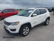✅ 2019 Jeep Compass Latitude • VIN: 3C4NJCBB9KT652088 • Lot: 42162439. Wystawiony na IAAI z przebiegiem 97 276 mil. Bezpłatny archiwum sprzedaży aukcyjnych z USA i szczegółowy raport historii pojazdu na DreamBid. Zdjęcie 2.