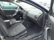 ✅ 2010 Pontiac G6 1SB • VIN: 1G2ZA5E0XA4100437 • Lot: 42310907. Wystawiony na IAAI z przebiegiem 131 499 mil. Bezpłatny archiwum sprzedaży aukcyjnych z USA i szczegółowy raport historii pojazdu na DreamBid. Zdjęcie 5.