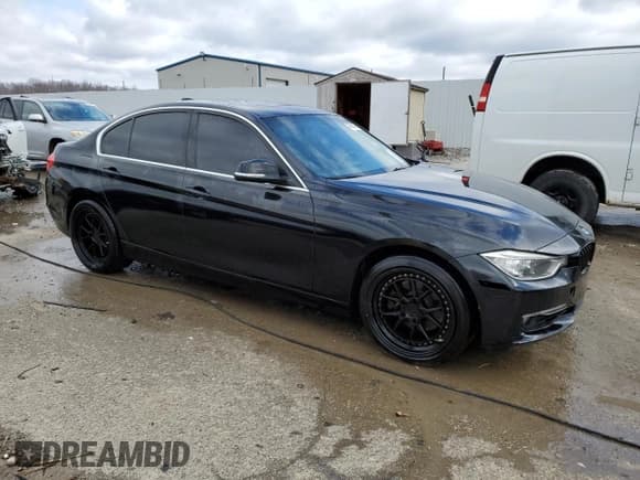 ✅ 2013 BMW 3 Series 328i • VIN: WBA3C1C54DK103737 • Lot: 47820025. Listed on Copart with 134,896 mi. Free auction sales archive from the USA and detailed vehicle history report at DreamBid. Image 4.