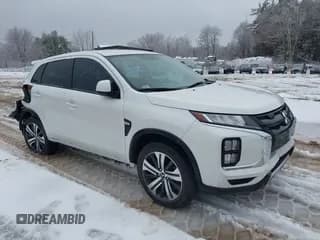 ✅ 2020 Mitsubishi Outlander ES • VIN: JA4AR3AU1LU007222 • Lot: 30932433. Listed on IAAI with 11,279 mi. Free auction sales archive from the USA and detailed vehicle history report at DreamBid. Image 1.