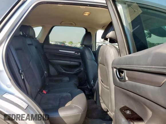 ✅ 2018 Mazda CX-5 Touring • VIN: JM3KFBCM8J0354472 • Lot: 81673625. Wystawiony na Copart z przebiegiem 117 056 mil. Bezpłatny archiwum sprzedaży aukcyjnych z USA i szczegółowy raport historii pojazdu na DreamBid. Zdjęcie 10.