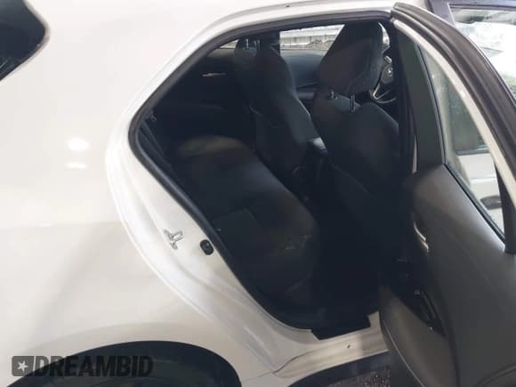 ✅ 2022 Toyota Corolla SE • VIN: JTND4MBE2N3151848 • Lot: 42583748. Wystawiony na IAAI z przebiegiem 46 030 mil. Bezpłatny archiwum sprzedaży aukcyjnych z USA i szczegółowy raport historii pojazdu na DreamBid. Zdjęcie 8.