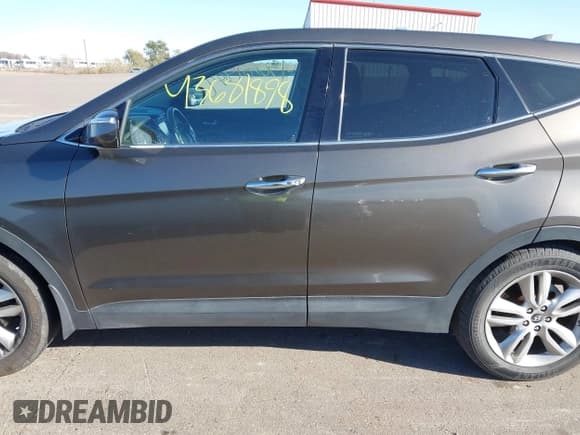 ✅ 2013 Hyundai Santa Fe Sport • VIN: 5XYZW3LA5DG040716 • Lot: 43681898. Listed on IAAI with 214,736 mi. Free auction sales archive from the USA and detailed vehicle history report at DreamBid. Image 6.
