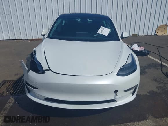 ✅ 2021 Tesla Model 3 Performance • VIN: 5YJ3E1EC9MF028961 • Lot: 41958226. Wystawiony na IAAI z przebiegiem 60 055 mil. Bezpłatny archiwum sprzedaży aukcyjnych z USA i szczegółowy raport historii pojazdu na DreamBid. Zdjęcie 12.