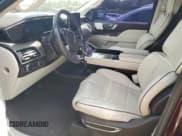 ✅ 2020 Lincoln Navigator Black Label • VIN: 5LMJJ2TT9LEL08271 • Лот: 63631795. Опубликован ранее на Copart с пробегом 75 341 миль. Бесплатный доступ к архиву аукционных продаж из США и подробный отчёт об истории автомобиля на DreamBid. Изображение 7.