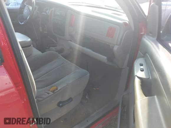 ✅ 2005 Dodge 1500 SLT • VIN: 1D7HA18N05S348520 • Lot: 43557325. Listed on IAAI with 242,803 mi. Free auction sales archive from the USA and detailed vehicle history report at DreamBid. Image 5.