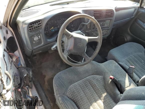 ✅ 2000 Chevrolet S-10 LS • VIN: 1GCCS14W8YK222863 • Лот: 87249414. Опубликован ранее на Copart с пробегом 217 295 миль. Бесплатный доступ к архиву аукционных продаж из США и подробный отчёт об истории автомобиля на DreamBid. Изображение 8.