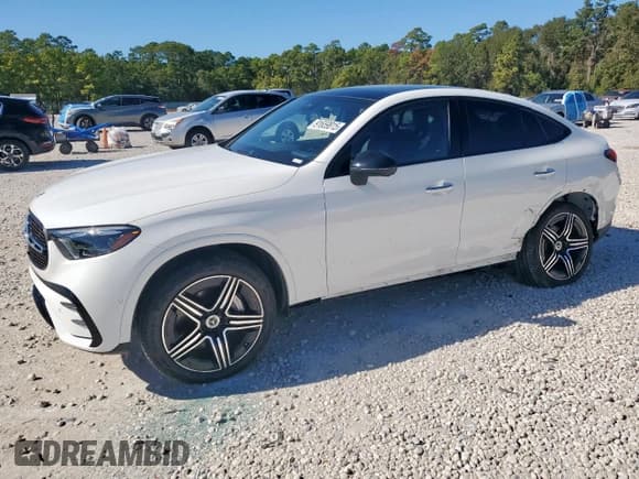 ✅ 2024 Mercedes-Benz GLC 300 • VIN: W1NKJ4HBXRF099738 • Лот: 91659815. Опубликован ранее на Copart с пробегом 9 352 миль. Бесплатный доступ к архиву аукционных продаж из США и подробный отчёт об истории автомобиля на DreamBid. Изображение 1.