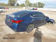 ✅ 2019 Nissan Altima S • VIN: 1N4BL4BW8KN322583 • Lot: 43449738. Listed on IAAI with 83,906 mi. Free auction sales archive from the USA and detailed vehicle history report at DreamBid. Image 4.