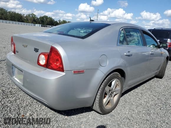 ✅ 2008 Chevrolet Malibu 1LT • VIN: 1G1ZH57B58F226282 • Lot: 76185234. Listed on Copart with 104,018 mi. Free auction sales archive from the USA and detailed vehicle history report at DreamBid. Image 3.