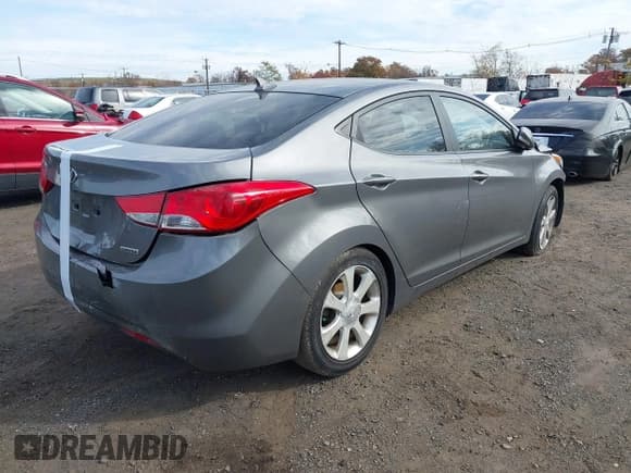 ✅ 2012 Hyundai Elantra GLS • VIN: 5NPDH4AE3CH081272 • Lot: 43624875. Listed on IAAI with 192,295 mi. Free auction sales archive from the USA and detailed vehicle history report at DreamBid. Image 4.