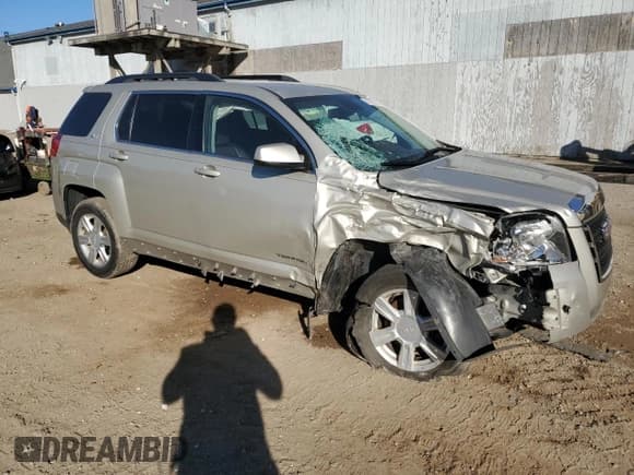 ✅ 2014 GMC Terrain SLT • VIN: 2GKALSEK4E6263967 • Lot: 82458745. Wystawiony na Copart z przebiegiem 184 158 mil. Bezpłatny archiwum sprzedaży aukcyjnych z USA i szczegółowy raport historii pojazdu na DreamBid. Zdjęcie 4.