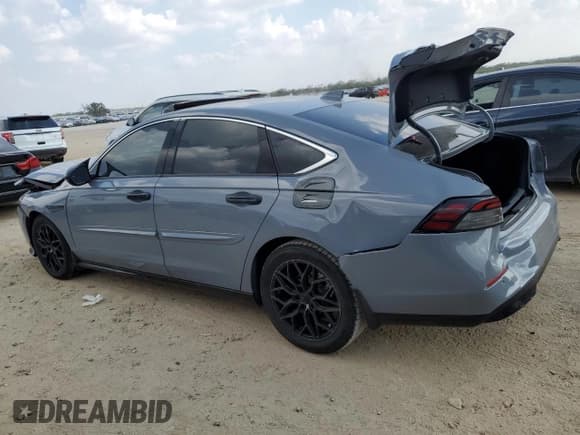 ✅ 2024 Honda Accord EX-L • VIN: 1HGCY2F69RA023640 • Lot: 87405535. Listed on Copart with 19,478 mi. Free auction sales archive from the USA and detailed vehicle history report at DreamBid. Image 2.