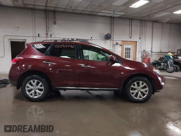 ✅ 2012 Nissan Murano S • VIN: JN8AZ1MW5CW208069 • Lot: 43090440. Wystawiony na IAAI z przebiegiem 238 626 mil. Bezpłatny archiwum sprzedaży aukcyjnych z USA i szczegółowy raport historii pojazdu na DreamBid. Zdjęcie 13.