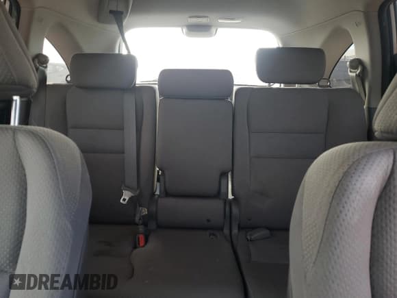 ✅ 2007 Honda CR-V LX • VIN: JHLRE38327C080129 • Лот: 93323055. Опубликован ранее на Copart с пробегом 230 854 миль. Бесплатный доступ к архиву аукционных продаж из США и подробный отчёт об истории автомобиля на DreamBid. Изображение 10.