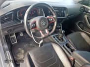 ✅ 2020 Volkswagen Jetta S • VIN: 3VW5T7BUXLM004576 • Lot: 66484265. Wystawiony na Copart z przebiegiem 84 074 mil. Bezpłatny archiwum sprzedaży aukcyjnych z USA i szczegółowy raport historii pojazdu na DreamBid. Zdjęcie 8.