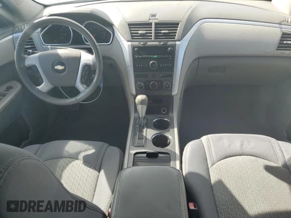 ✅ 2012 Chevrolet Traverse LS • VIN: 1GNKRFED6CJ168289 • Lot: 71892894. Wystawiony na Copart z przebiegiem 73 616 mil. Bezpłatny archiwum sprzedaży aukcyjnych z USA i szczegółowy raport historii pojazdu na DreamBid. Zdjęcie 8.