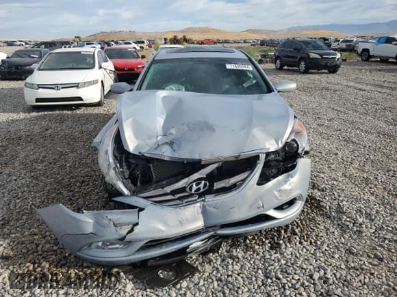 ✅ 2013 Hyundai Sonata SE • VIN: 5NPEC4AB3DH674298 • Lot: 71640284. Listed on Copart with 118,189 mi. Free auction sales archive from the USA and detailed vehicle history report at DreamBid. Image 5.