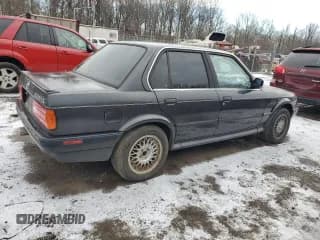 ✅ 1989 BMW 3 Series • VIN: WBAAE0302KED52374 • Lot: 88331485. Listed on Copart with Not provided. Free auction sales archive from the USA and detailed vehicle history report at DreamBid. Image 3.