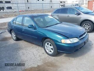 ✅ 1998 Nissan Altima XE • VIN: 1N4DL01D5WC193575 • Lot: 42541491. Listed on IAAI with 76,364 mi. Free auction sales archive from the USA and detailed vehicle history report at DreamBid. Image 1.
