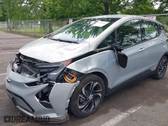 ✅ 2022 Chevrolet Bolt EV 2LT • VIN: 1G1FX6S04N4102030 • Lot: 42395831. Listed on IAAI with 20,571 mi. Free auction sales archive from the USA and detailed vehicle history report at DreamBid. Image 21.