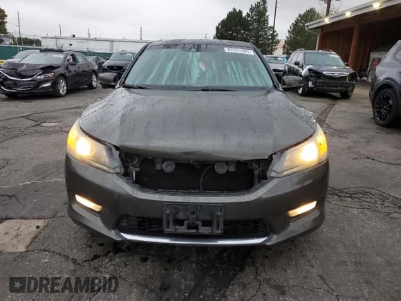 ✅ 2013 Honda Accord EX-L • VIN: 1HGCR2F84DA140209 • Lot: 82251385. Listed on Copart with 155,110 mi. Free auction sales archive from the USA and detailed vehicle history report at DreamBid. Image 5.