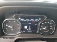 ✅ 2022 GMC Sierra 3500HD Denali • VIN: 1GT49WEY6NF239436 • Lot: 45038945. Wystawiony na Copart z przebiegiem 54 626 mil. Bezpłatny archiwum sprzedaży aukcyjnych z USA i szczegółowy raport historii pojazdu na DreamBid. Zdjęcie 9.