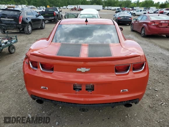 ✅ 2012 Chevrolet Camaro 1LS • VIN: 2G1FE1E38C9204293 • Лот: 54719615. Опубликован ранее на Copart с пробегом 138 555 миль. Бесплатный доступ к архиву аукционных продаж из США и подробный отчёт об истории автомобиля на DreamBid. Изображение 6.