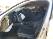 ✅ 2015 BMW 3 Series 328i • VIN: WBA3C1C56FK123829 • Lot: 90343345. Wystawiony na Copart z przebiegiem 122 715 mil. Bezpłatny archiwum sprzedaży aukcyjnych z USA i szczegółowy raport historii pojazdu na DreamBid. Zdjęcie 7.