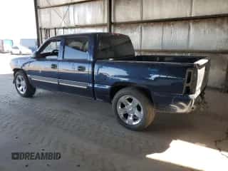 2006 Chevrolet Silverado 1500 LS z VIN 2GCEC13V861193201, wystawiony jako Copart lot #70474854 z przebiegiem 141 938 mil mil oraz Szkoda całkowita • Salvage title. Historia ofert i sprzedaży dostępna na DreamBid. Obrazek 2.