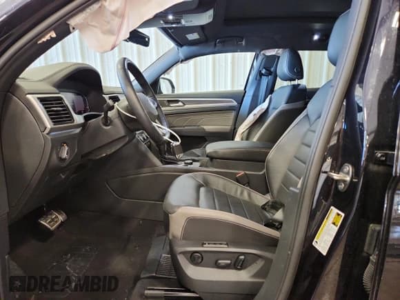 ✅ 2023 Volkswagen Atlas SEL Premium R-Line • VIN: 1V2FE2CA4PC225041 • Lot: 85764795. Wystawiony na Copart z przebiegiem 21 465 mil. Bezpłatny archiwum sprzedaży aukcyjnych z USA i szczegółowy raport historii pojazdu na DreamBid. Zdjęcie 7.