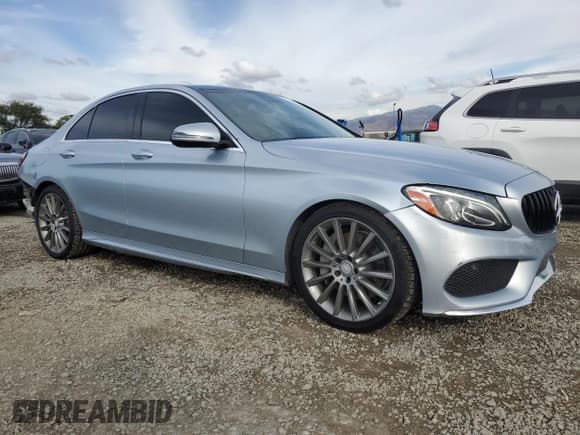 ✅ 2016 Mercedes-Benz C 300 • VIN: 55SWF4JB9GU131549 • Lot: 93299635. Listed on Copart with 126,334 mi. Free auction sales archive from the USA and detailed vehicle history report at DreamBid. Image 4.