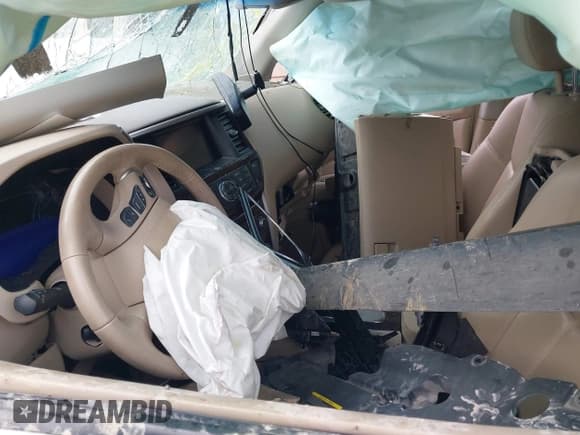 ✅ 2015 Nissan Pathfinder SV • VIN: 5N1AR2MN5FC711062 • Lot: 42173213. Listed on IAAI with 101,161 mi. Free auction sales archive from the USA and detailed vehicle history report at DreamBid. Image 5.